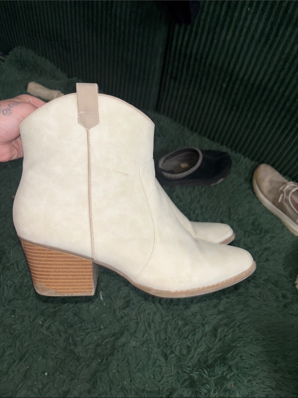 Women’s Cream Ankle Boots - Chunky Heel Western Style